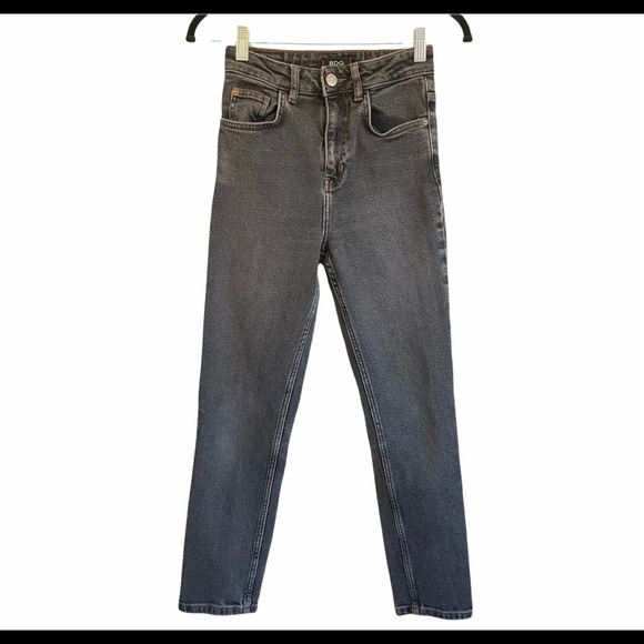 BDG Urban Outfitters Girlfriend High Rise Jean - Picture 4 of 13